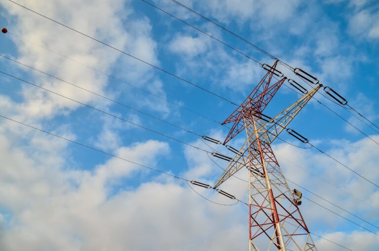 Avanza la energía en Chile: Comité de Ministros aprueba la línea de transmisión Itahue – Hualqui